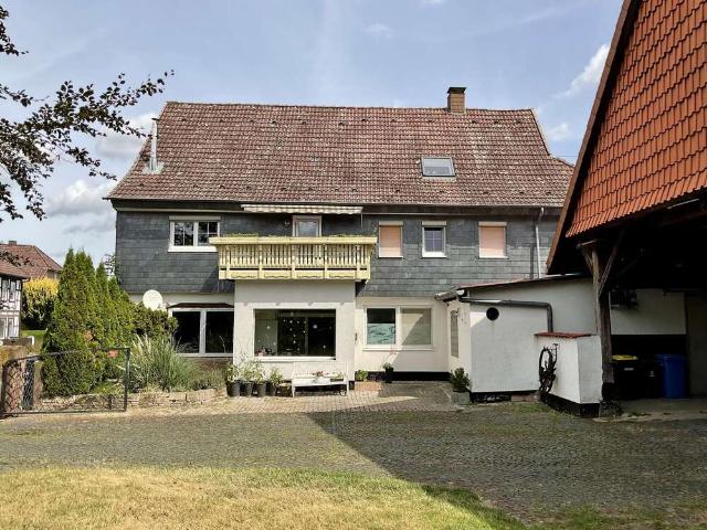 Haus zum Kaufen in Bovenden Reyershausen 485.000,00 EUR 430 m²