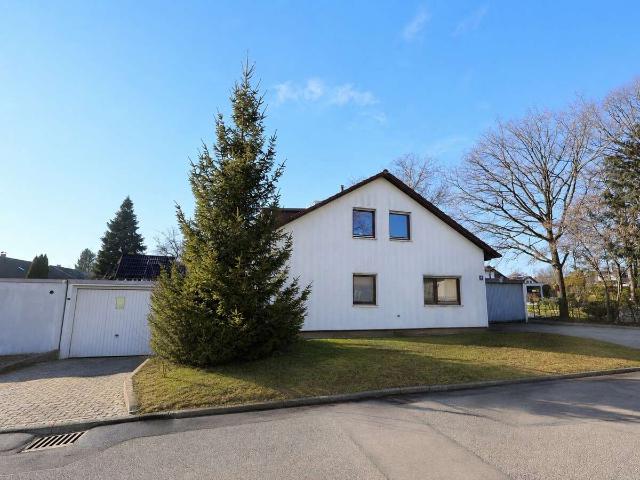 Haus zum Kaufen in Böbingen an der Rems 465.000,00 EUR 145 m²