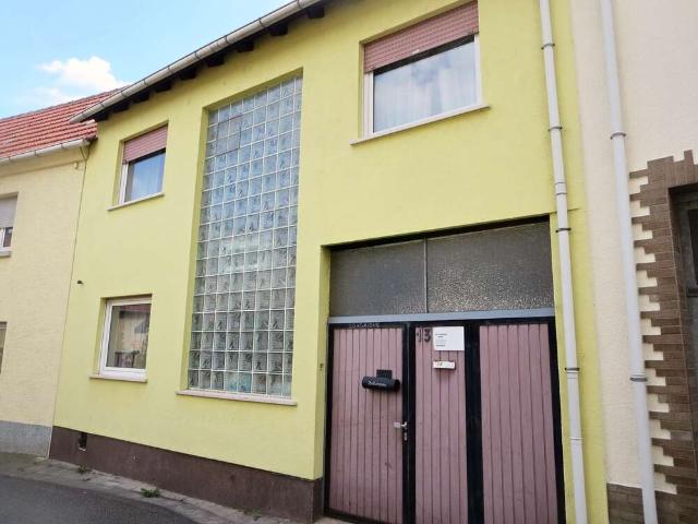 Haus zum Kaufen in Bockenheim 275.000,00 EUR 198 m²