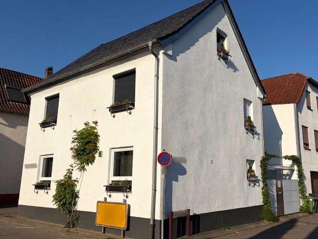 Haus zum Kaufen in Böchingen 360.000,00 EUR 125 m²