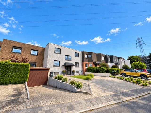 Haus zum Kaufen in Bochum 390.000,00 EUR 210 m²