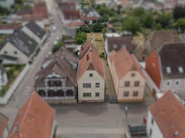 Haus zum Kaufen in Böhl Iggelheim 250.000,00 EUR 157 m²