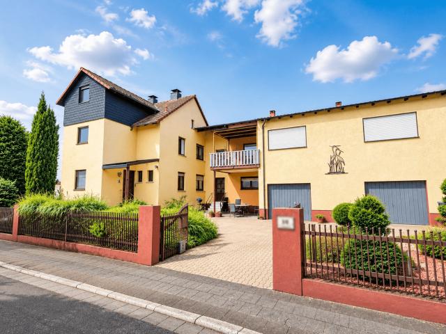 Haus zum Kaufen in Böhl Iggelheim 599.000,00 EUR 184 m²