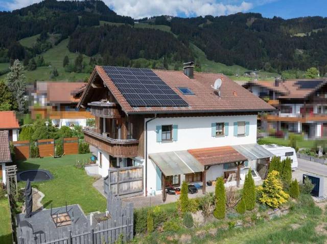 Haus zum Kaufen in Bolsterlang 1.650.000,00 EUR 246.29 m²