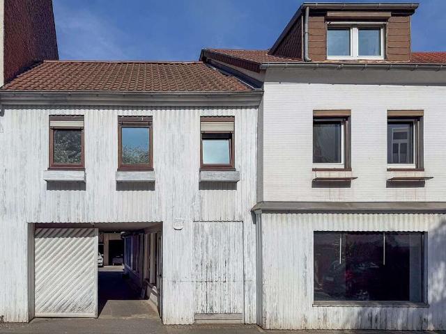 Haus zum Kaufen in Bonn 699.000,00 EUR 289 m²