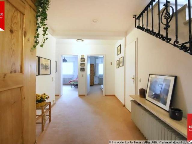 Haus zum Kaufen in Bonn 895.000,00 EUR 306 m²