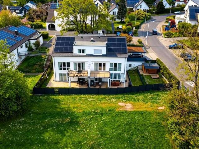 Haus zum Kaufen in Bonn 1.190.000,00 EUR 252 m²