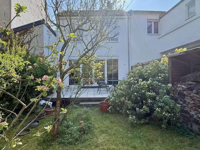 Haus zum Kaufen in Bonn 1.100.000,00 EUR 185 m²