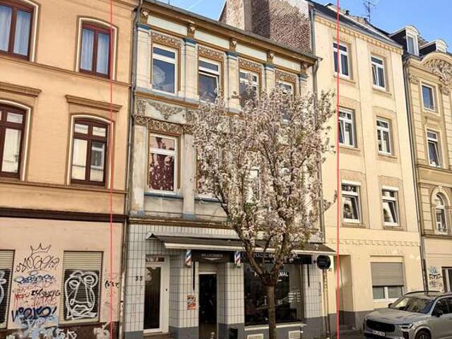 Haus zum Kaufen in Bonn Zentrum 749.000,00 EUR 234.21 m²