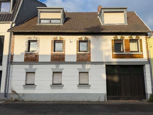 Haus zum Kaufen in Bonn Graurheindorf 799.000,00 EUR 290 m²