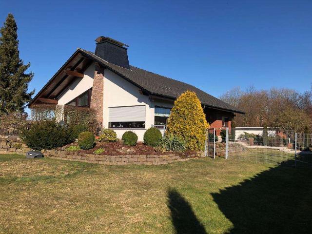 Haus zum Kaufen in Borgentreich 299.000,00 EUR 264 m²