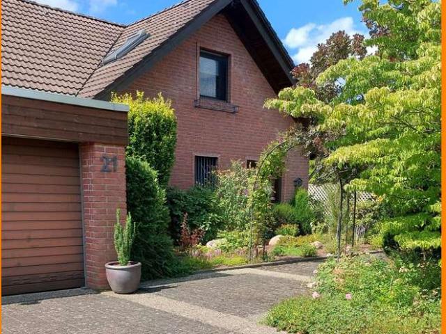 Haus zum Kaufen in Borgholzhausen Barnhausen 507.000,00 EUR 173.5 m²