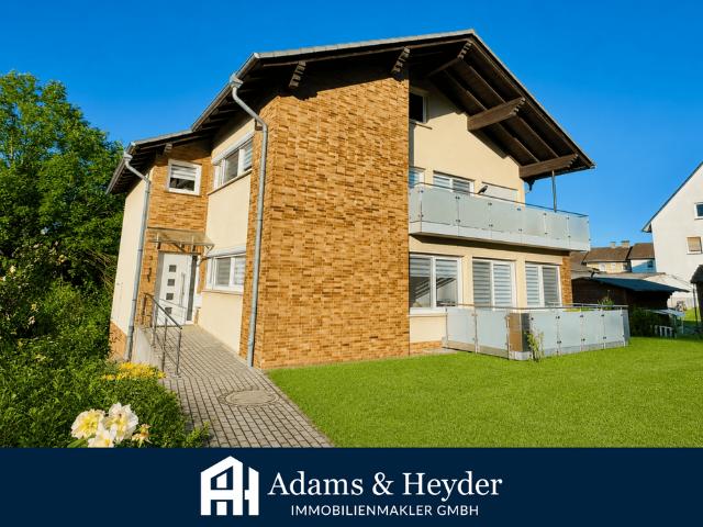 Haus zum Kaufen in Borken Hessen 349.000,00 EUR 175.75 m²
