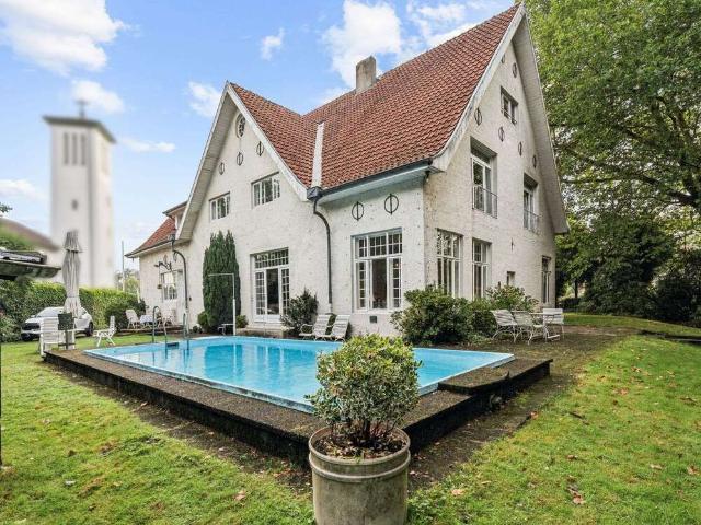 Haus zum Kaufen in Borken 649.000,00 EUR 303 m²