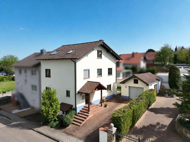 Haus zum Kaufen in Bornheim 441.000,00 EUR 218 m²