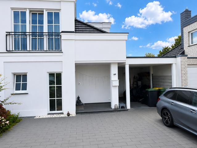 Haus zum Kaufen in Bornheim 995.000,00 EUR 206.52 m²