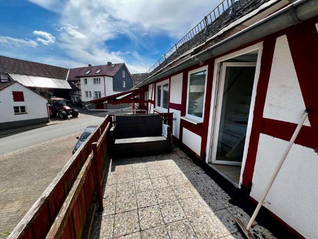 Haus zum Kaufen in Battenberg Eder 135.000,00 EUR 202 m²