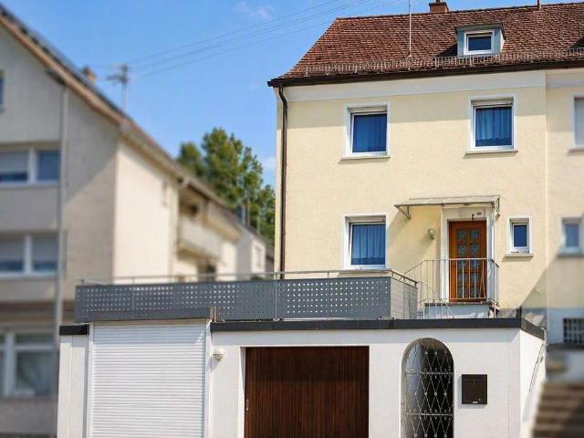 Haus zum Kaufen in Backnang 280.000,00 EUR 156 m²