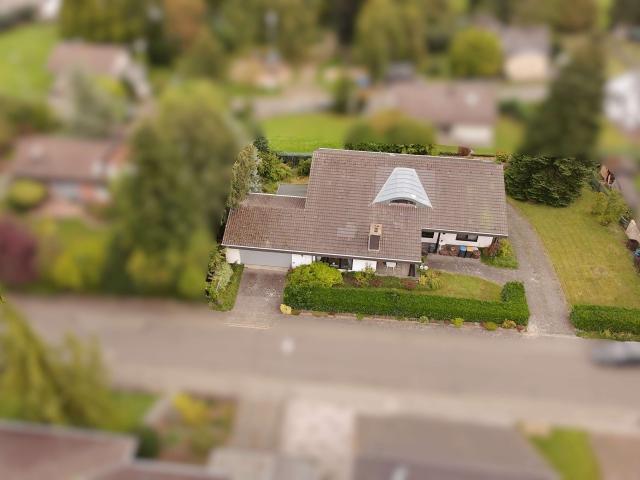 Haus zum Kaufen in Bad Münstereifel 428.000,00 EUR 307 m²