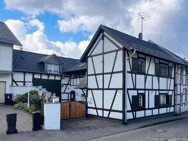 Haus zum Kaufen in Bad Münstereifel 599.000,00 EUR 130.89 m²