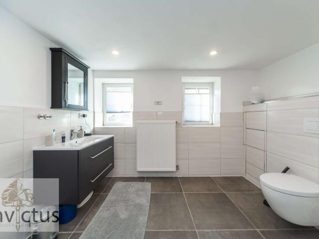Haus zum Kaufen in Bad Mergentheim Apfelbach 349.000,00 EUR 180 m²