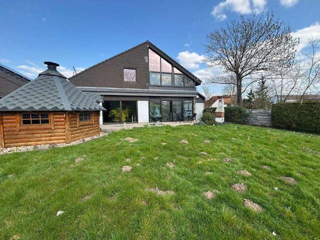 Haus zum Kaufen in Bad Nauheim Wisselsheim 870.000,00 EUR 200 m²