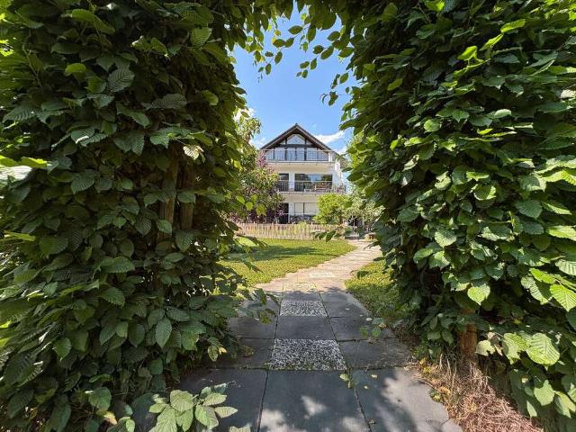 Haus zum Kaufen in Bad Neuenahr Ahrweiler 989.000,00 EUR 266 m²