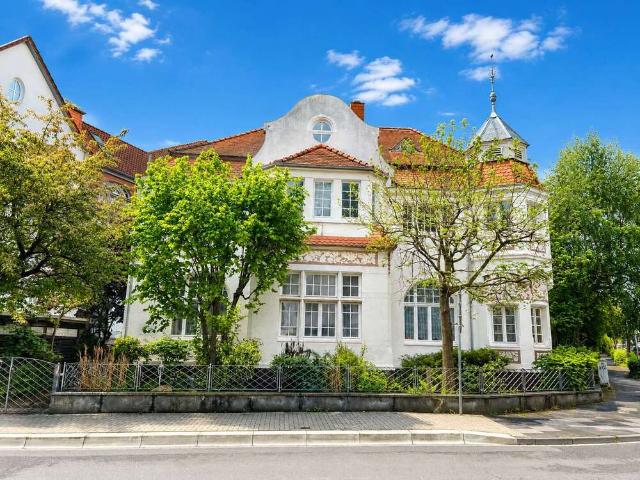 Haus zum Kaufen in Bad Oeynhausen 457.000,00 EUR 349 m²