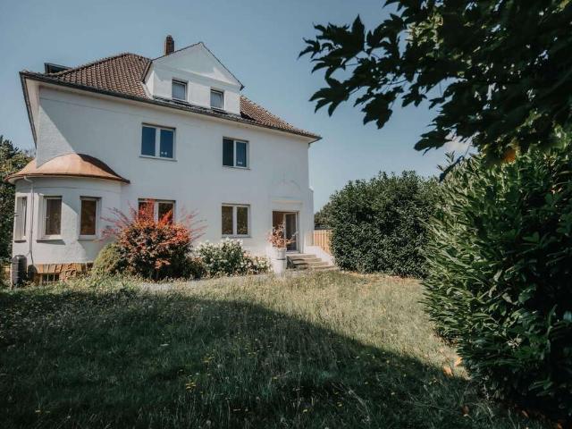 Haus zum Kaufen in Bad Oeynhausen 995.000,00 EUR 375 m²