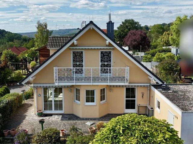 Haus zum Kaufen in Bad Orb 489.000,00 EUR 142.75 m²