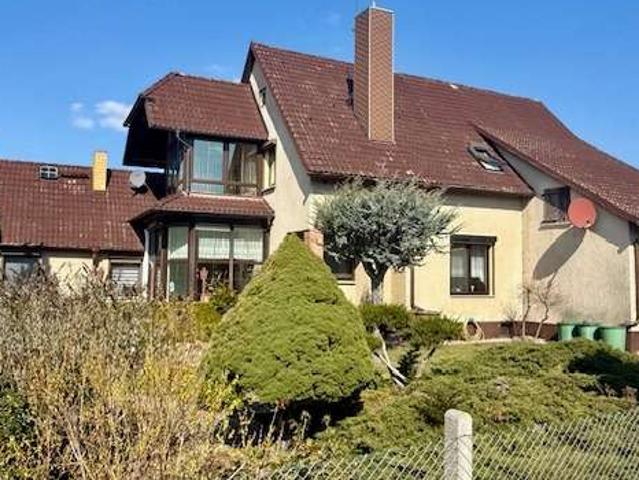 Haus zum Kaufen in Bad Belzig 385.000,00 EUR 180 m²
