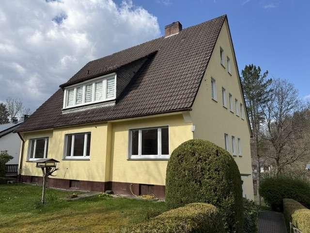 Haus zum Kaufen in Bad Berleburg 325.000,00 EUR 310 m²