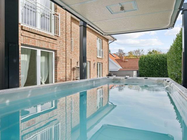 Haus zum Kaufen in Bad Boll 1.200.000,00 EUR 286 m²