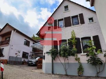 Haus zum Kaufen in Bad Dürkheim 295.000,00 EUR 275 m²