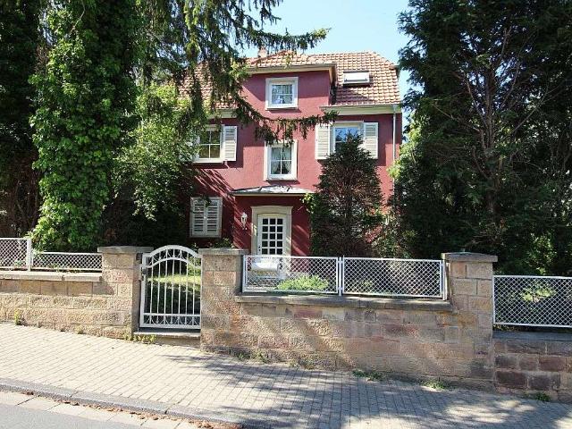 Haus zum Kaufen in Bad Dürkheim 985.000,00 EUR 185 m²