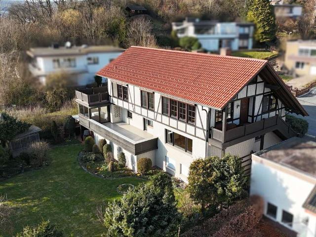 Haus zum Kaufen in Bad Driburg 678.000,00 EUR 345 m²