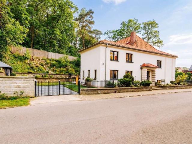 Haus zum Kaufen in Bad Freienwalde 449.000,00 EUR 219.75 m²
