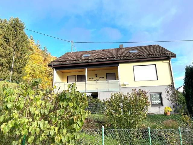 Haus zum Kaufen in Bad Herrenalb 459.000,00 EUR 149.65 m²