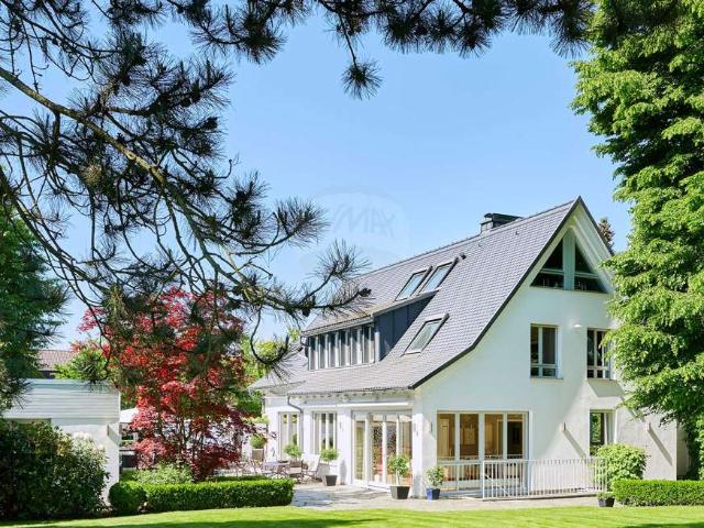 Haus zum Kaufen in Bad Homburg 3.200.000,00 EUR 354 m²