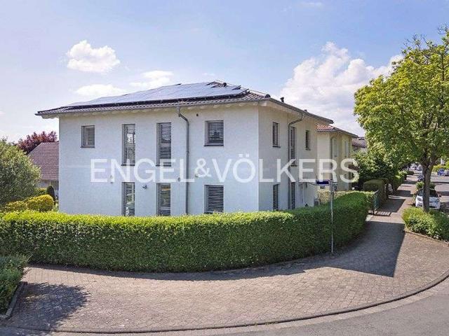Haus zum Kaufen in Bad Homburg 1.690.000,00 EUR 241 m²