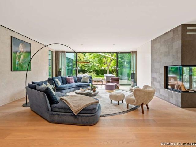 Haus zum Kaufen in Bad Homburg vor der Höhe Dornholzhausen 6.900.000,00 EUR 533 m²