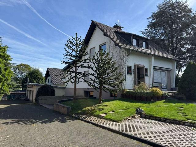 Haus zum Kaufen in Bad Honnef 420.000,00 EUR 143 m²