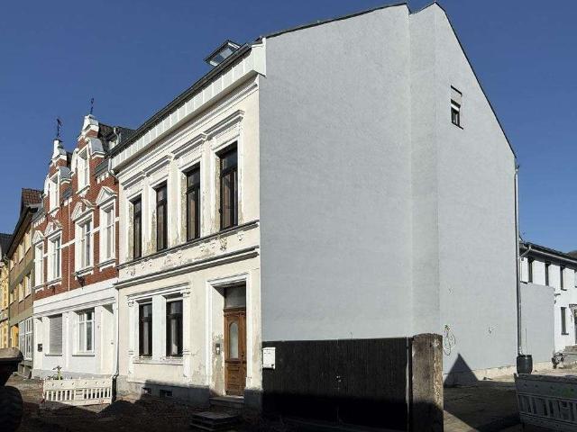 Haus zum Kaufen in Bad Honnef 795.000,00 EUR 318 m²