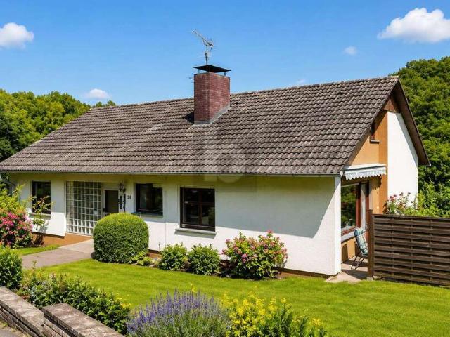 Haus zum Kaufen in Bad Karlshafen 254.000,00 EUR 183 m²