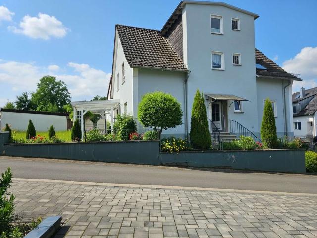 Haus zum Kaufen in Bad König 365.000,00 EUR 177 m²