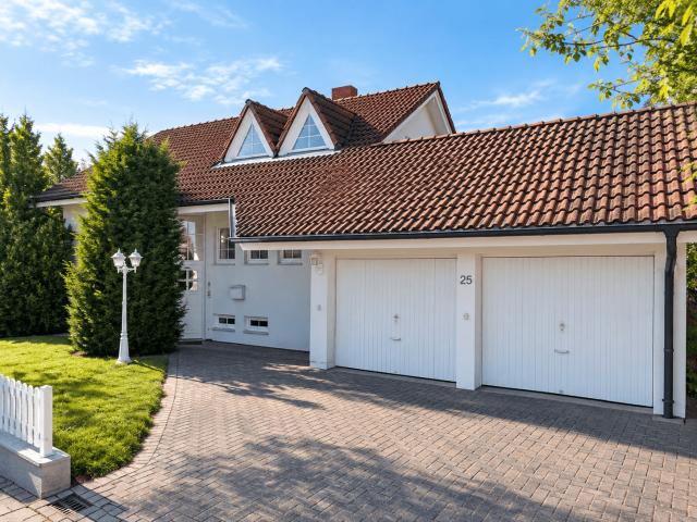 Haus zum Kaufen in Bad Krozingen Hausen 840.000,00 EUR 161.22 m²