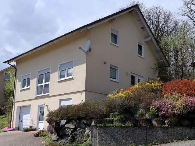 Haus zum Kaufen in Bad Laasphe Fischelbach 260.000,00 EUR 128 m²