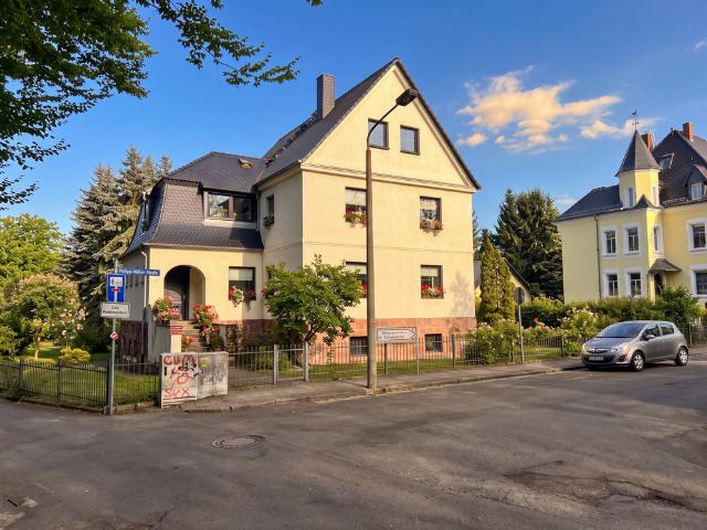 Haus zum Kaufen in Bad Lausick 630.000,00 EUR 320 m²