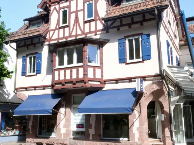 Haus zum Kaufen in Bad Liebenzell 399.000,00 EUR 206.2 m²