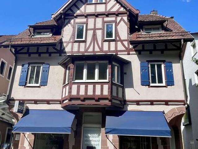 Haus zum Kaufen in Bad Liebenzell 450.000,00 EUR 206.2 m²